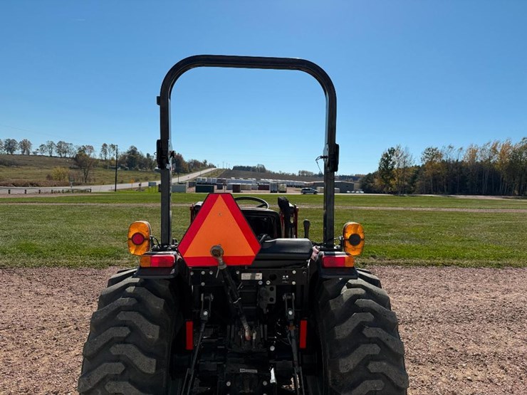 case-ih-farmall-40a-image-6