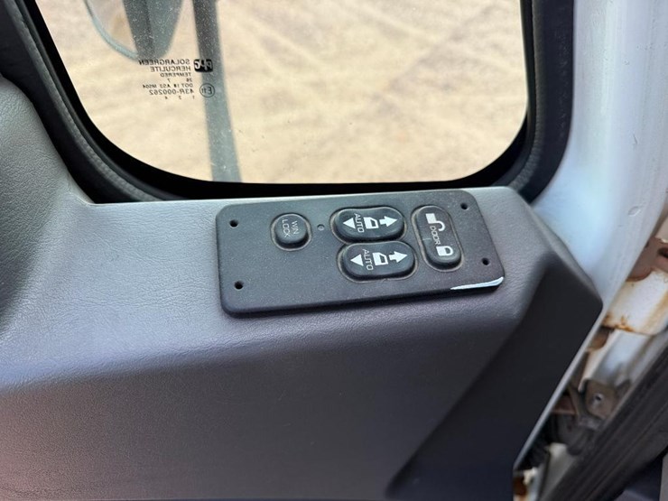 2008-international-durastar-4300-image-75