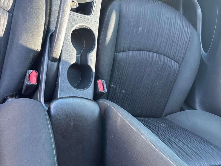 2019-nissan-sentra-sedan-image-16