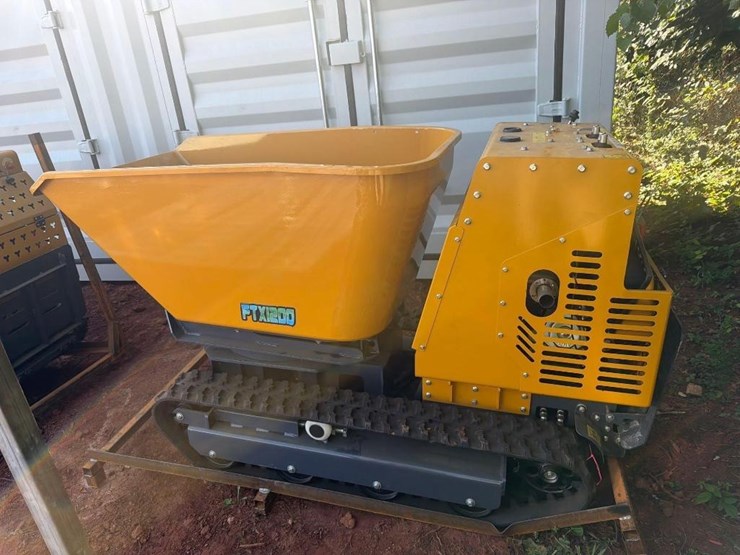 2025-future-tracked-mud-buggy-image-1