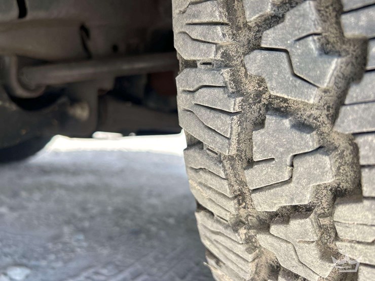 2022-ford-f150-image-26