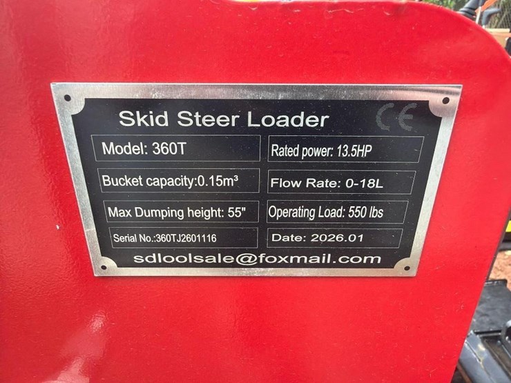 2026-future-360t-mini-skid-steer-loader-image-7