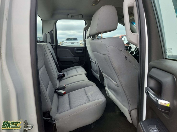 2017-gmc-sierra-1500-image-16