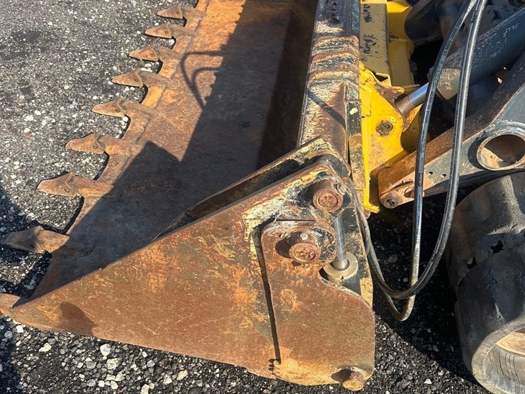 2019-deere-333g-image-9