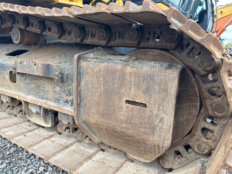 2024-john-deere-350-image-64