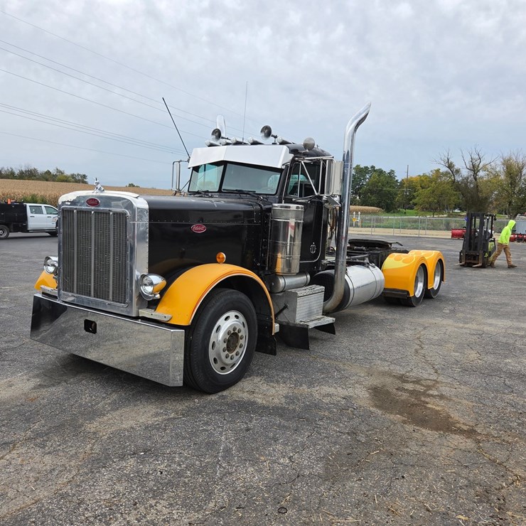 1994 PETERBILT 379