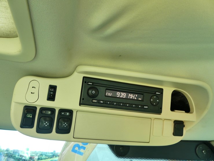 john-deere-6120r-image-18