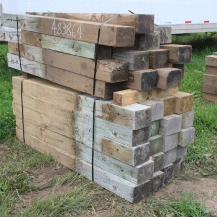 (2) Bundles Of Guardrail Posts 6''x8''x6' Long