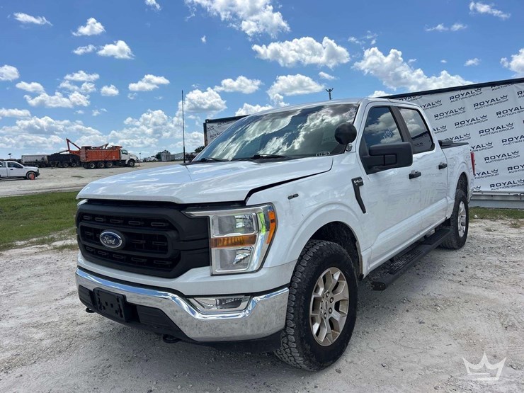 2022-ford-f150-image-2