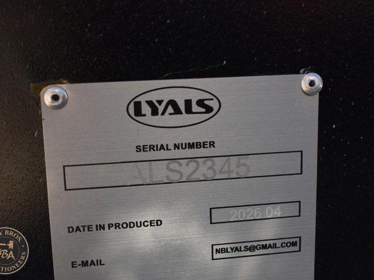 lyals-bucket-attachment-49759-image-5