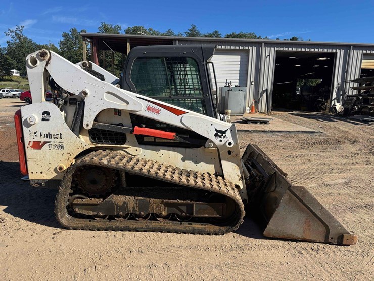 2018-bobcat-t770-image-2