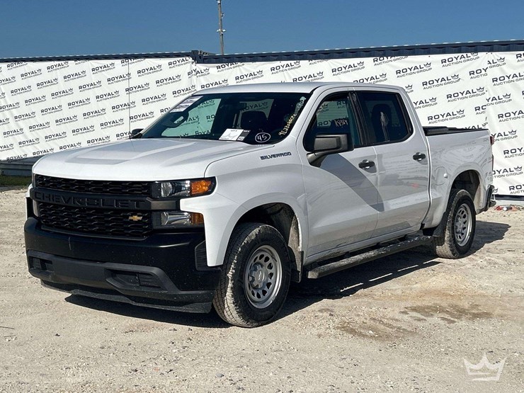 2021-chevrolet-silverado-1500-image-1