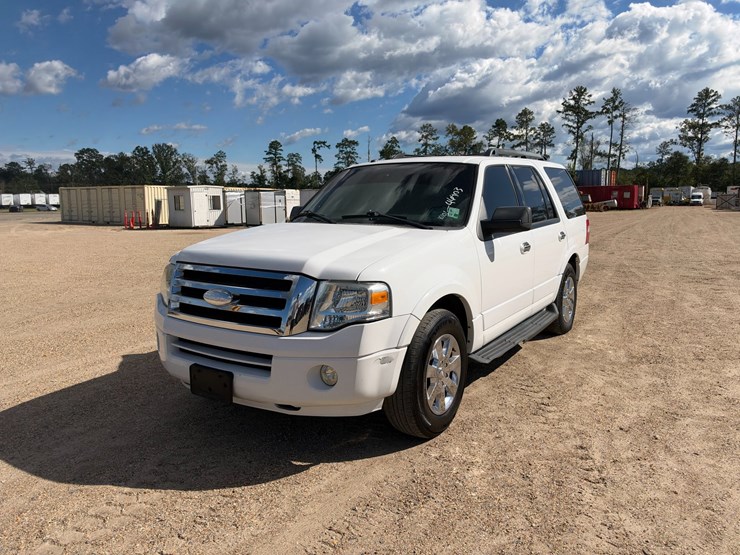 2009-ford-expedition-image-1