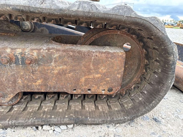 2019-kubota-kx71-3-image-33