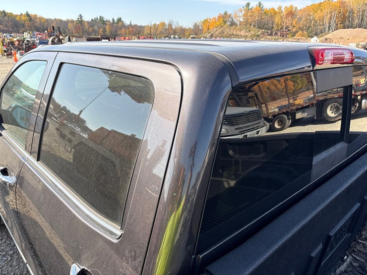 2015-chevrolet-1500-image-14