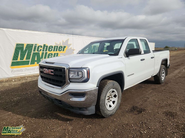 2017-gmc-sierra-1500-image-1