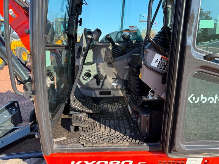 kubota-kx080-5-image-46