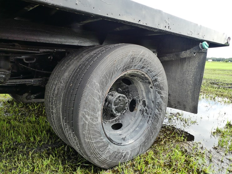 2001-ford-f550-image-6