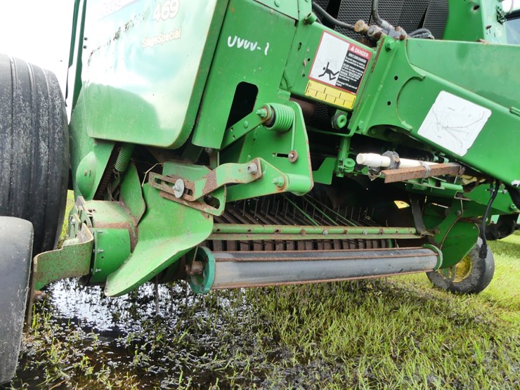 john-deere-469-image-10