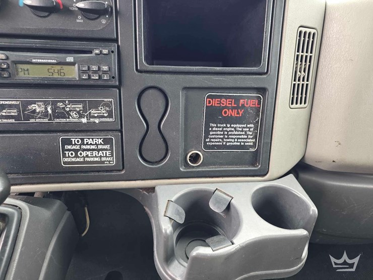 2009-international-durastar-4300-image-22