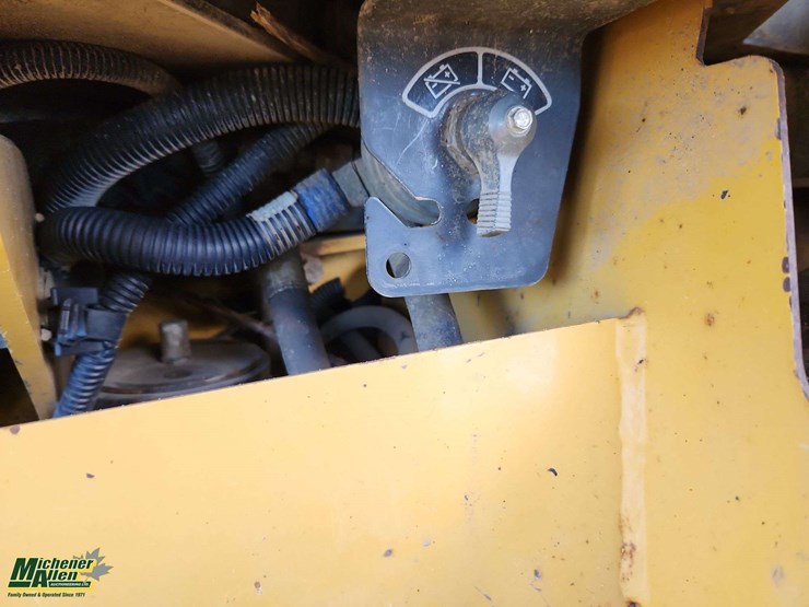 2014-deere-310sk-image-37