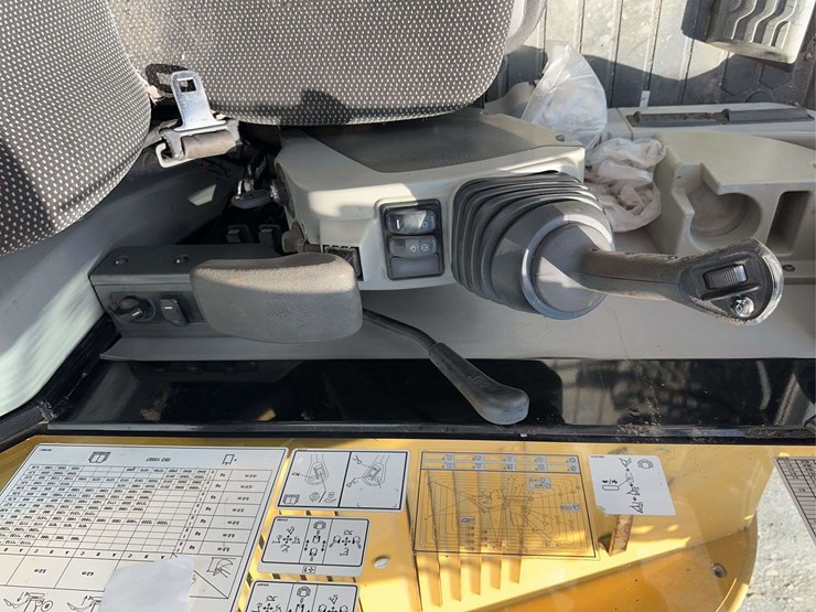 2018-caterpillar-308-image-29