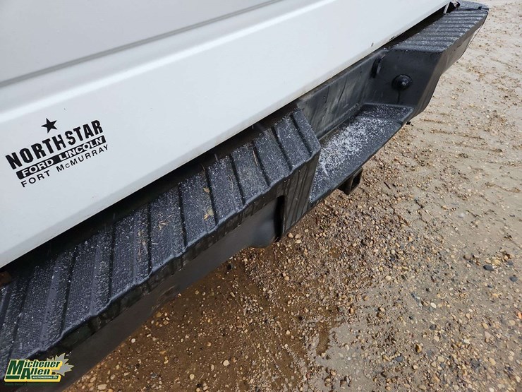 2010-ford-f150-image-19