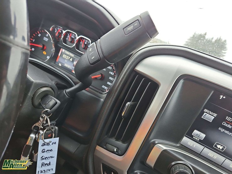 2014-gmc-sierra-1500-image-18