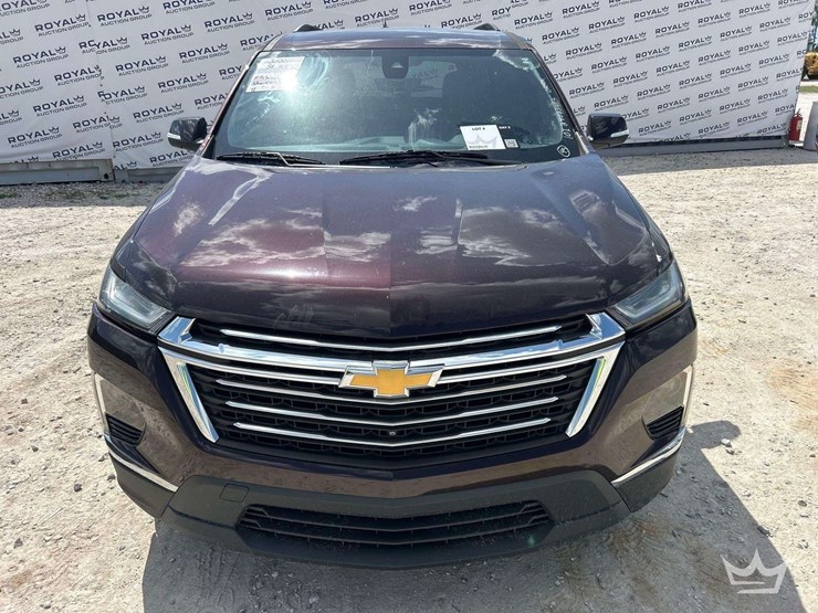 2022-chevrolet-traverse-image-26