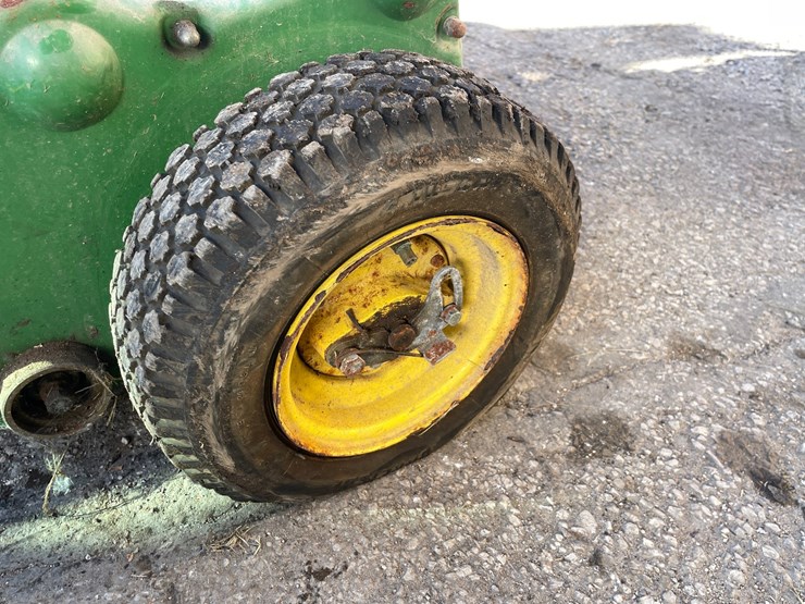 #1852-•-john-deere-greens-mower-image-5