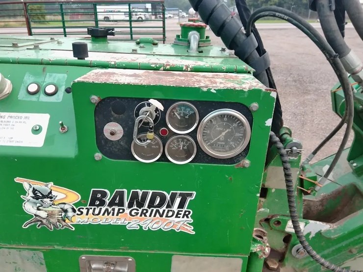 2011-bandit-2900t-image-13