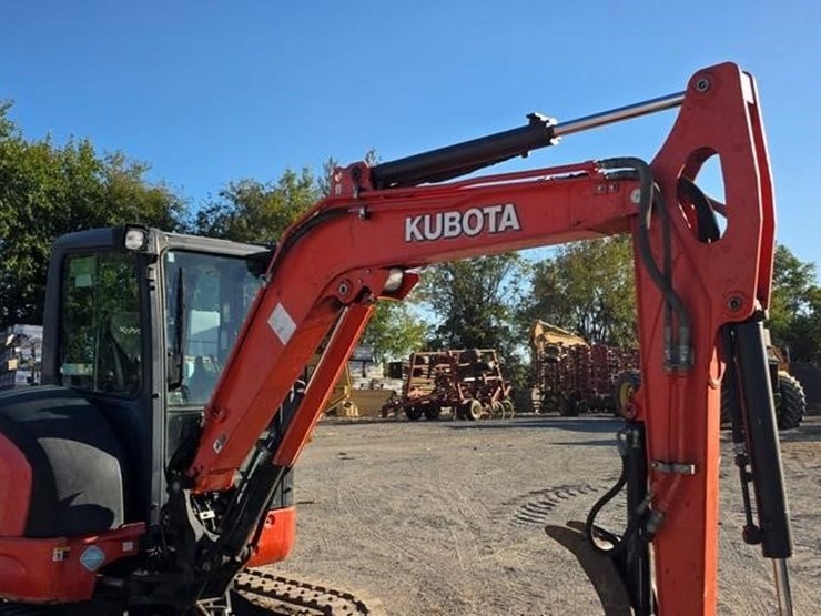 2017-kubota-kx040-4-image-46