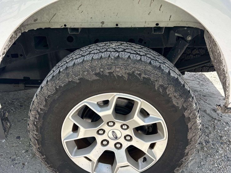 2022-ford-f150-image-29