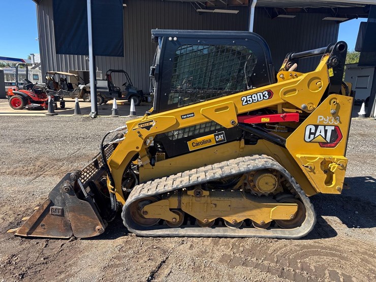 2022-caterpillar-259d3-image-2