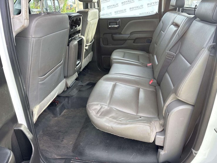 2018-chevrolet-silverado-3500-image-20
