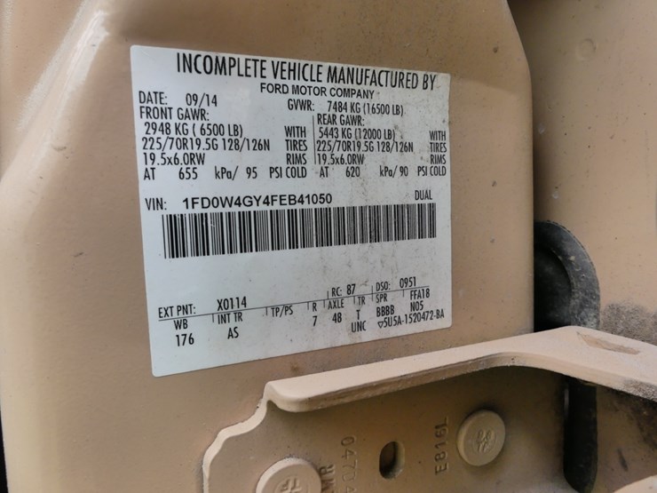 2015-ford-f450-xl-image-17