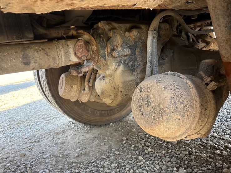 2001-caterpillar-c9-acert-image-50