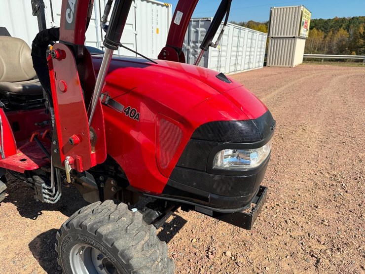 case-ih-farmall-40a-image-27