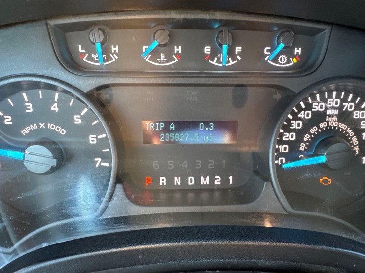 2013-ford-f150-image-17