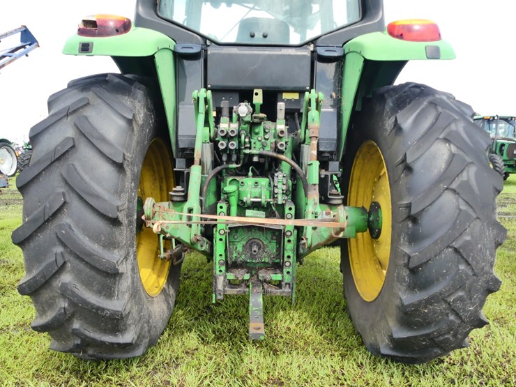 john-deere-7130-image-5