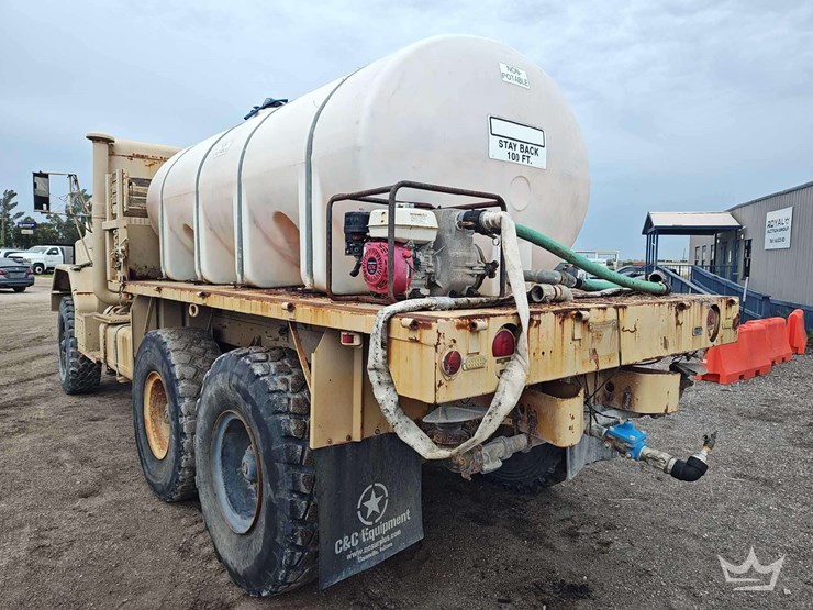 1987-am-general-corp-m9235-6x6-1,600-gallon-t/a-water-truck-image-4