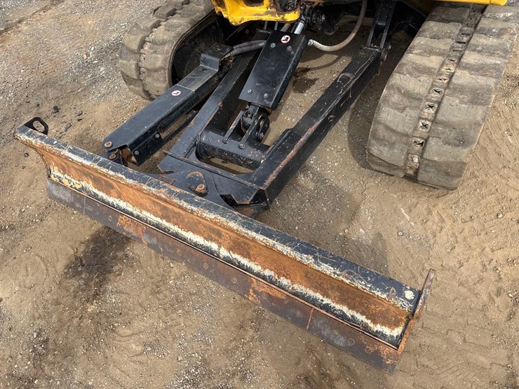 2023-caterpillar-306cr-image-18