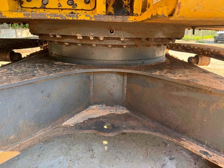 2012-komatsu-pc138us-lc-8-image-15