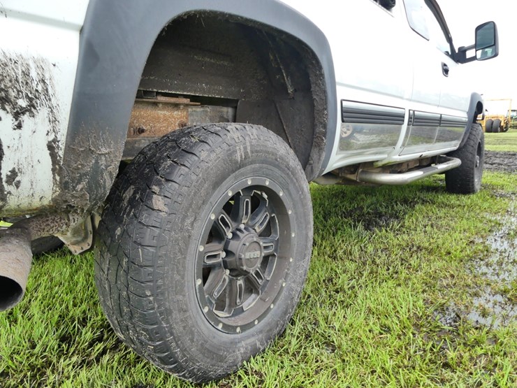 2001-chevrolet-2500-image-6