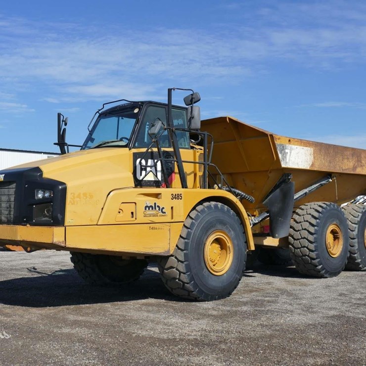 2015 CATERPILLAR 740B
