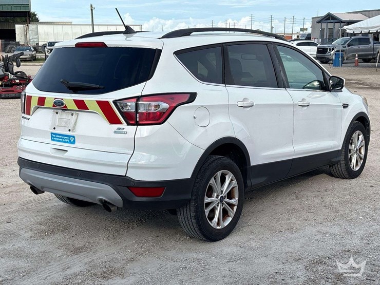 2018-ford-escape-image-3