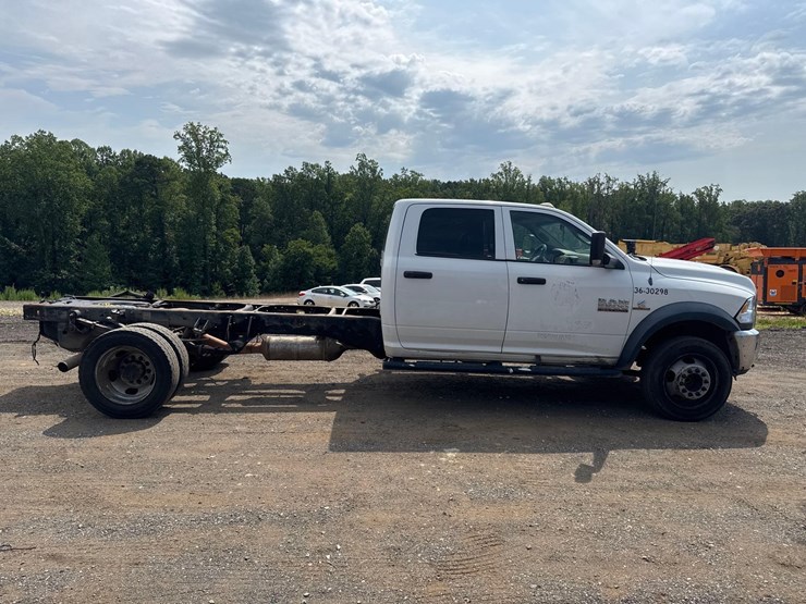 2013-dodge-ram-5500-image-6