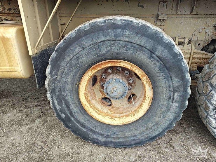 1987-am-general-corp-m9235-6x6-1,600-gallon-t/a-water-truck-image-40