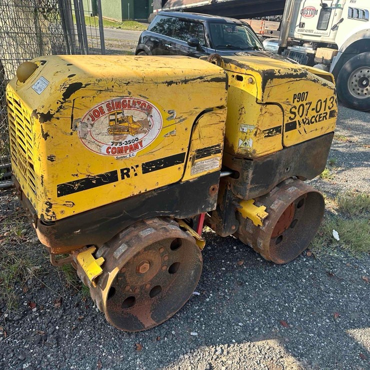 2008 WACKER NEUSON RT