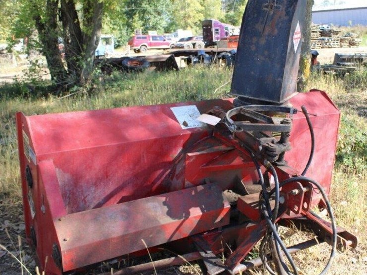 3-point-heavy-duty-pto-driven-snow-blower-image-9